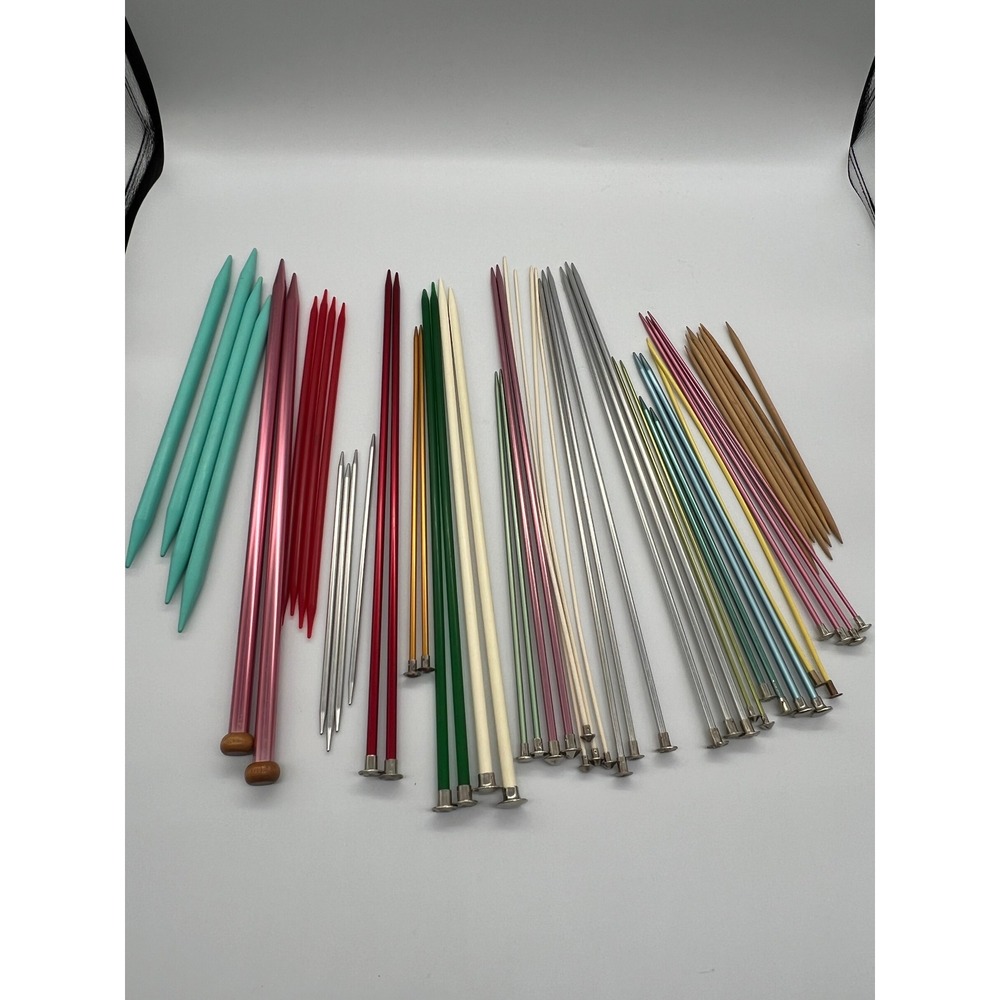 Vintage Boye Hero Knitting Needles Set Multiple Sizes with Large Carrying Case
